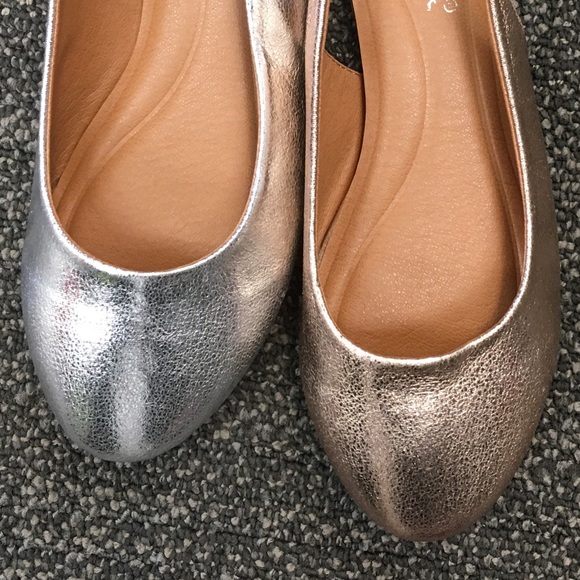 1 Left! Nature Brz Green open side ballerina flat - Picture 8 of 8